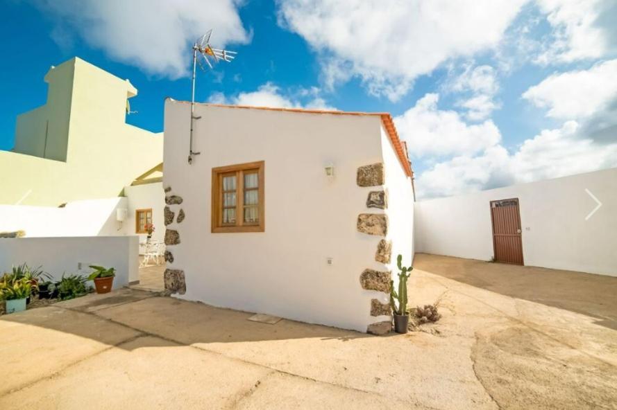 La Casa Del Bisa Villa Genovés Eksteriør bilde