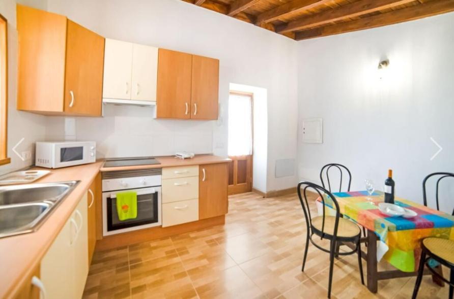 La Casa Del Bisa Villa Genovés Eksteriør bilde